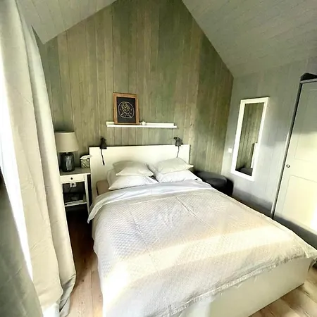 Na Kaszubach - Golubie - Sikorska Dolina I Casa de Férias Stara Sikorska Huta