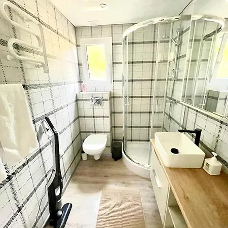 Na Kaszubach - Golubie - Sikorska Dolina I Casa de Férias