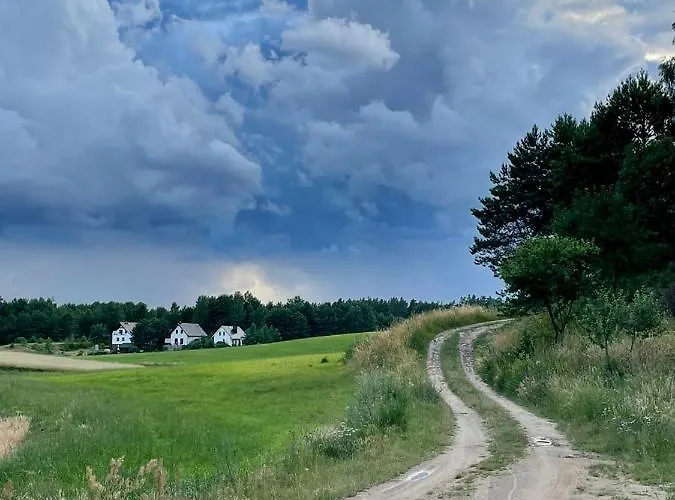 Na Kaszubach - Golubie - Sikorska Dolina I Prázdninový dům